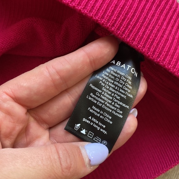 ARITZIA BABATON Cropped Merino Wool Sweater - Size XS - Picture 4 of 6